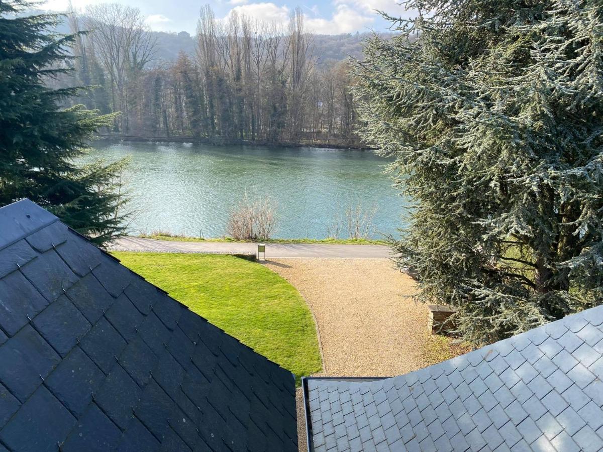 Villa De La Meuse Namur Exteriér fotografie