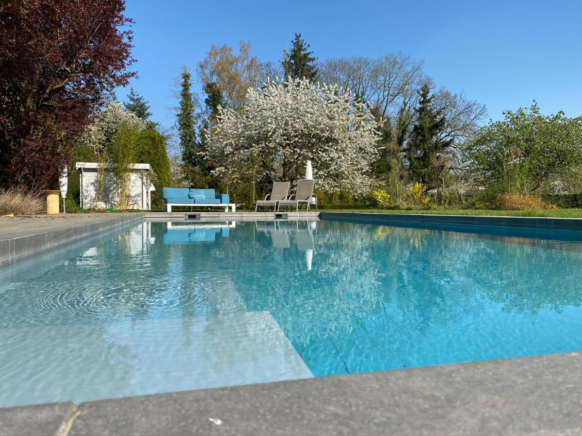 Villa De La Meuse Namur Exteriér fotografie